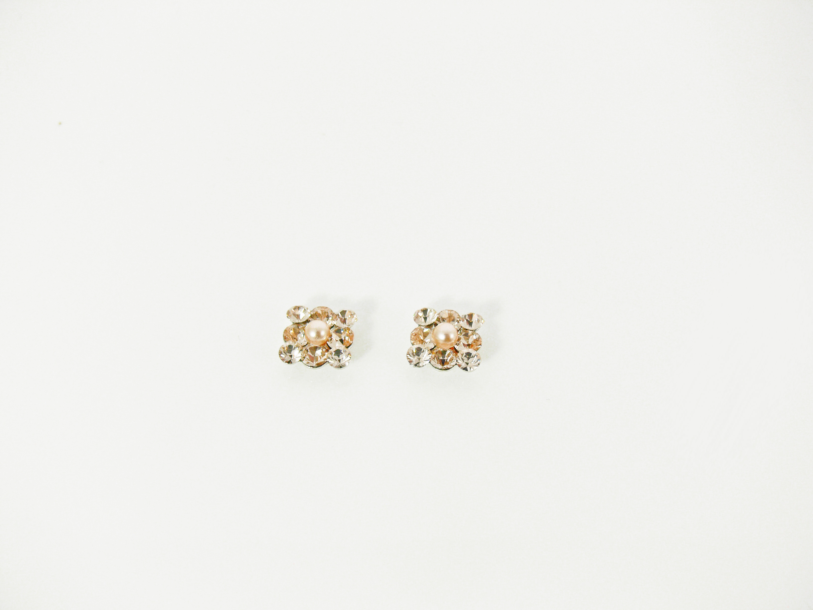 SE31202 from Mac and Milly