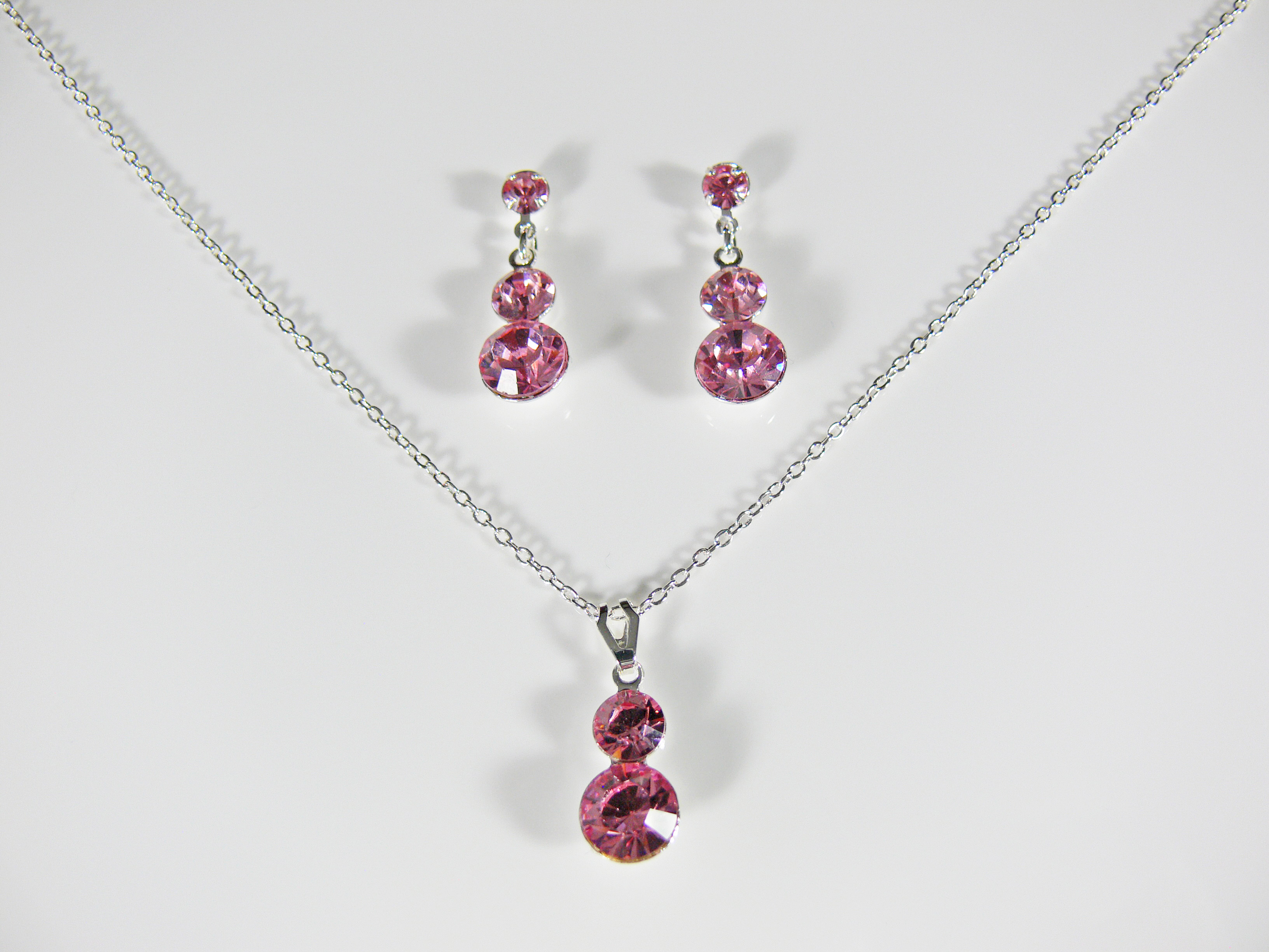 SE31211 by Mac and Milly